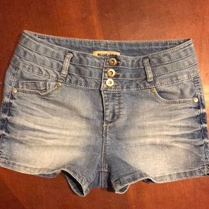 Juniors blue spice shorts